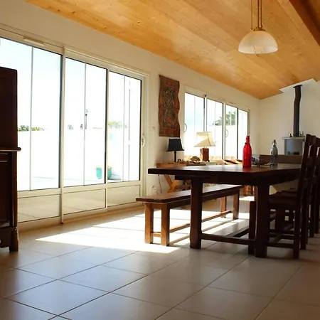 Maison Contemporaine Avec Piscine Chauffee Sur L'ile D'oleron - Fr-1-246a-340 Prázdninový dům